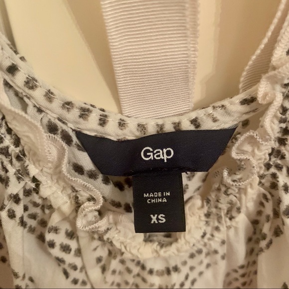 Flowy, cap sleeve top with bow - Picture 4 of 4